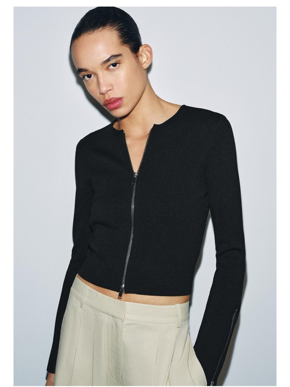 ❗️LAST CHANCE❗️ZARA ZIPPERED KNIT CARDIGAN